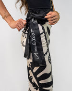 Ojos Sol Falda Wrap Negra