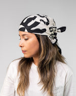 Pañoleta Ojos Sol Negra