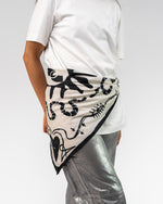 Pañoleta Ojos Sol Negra